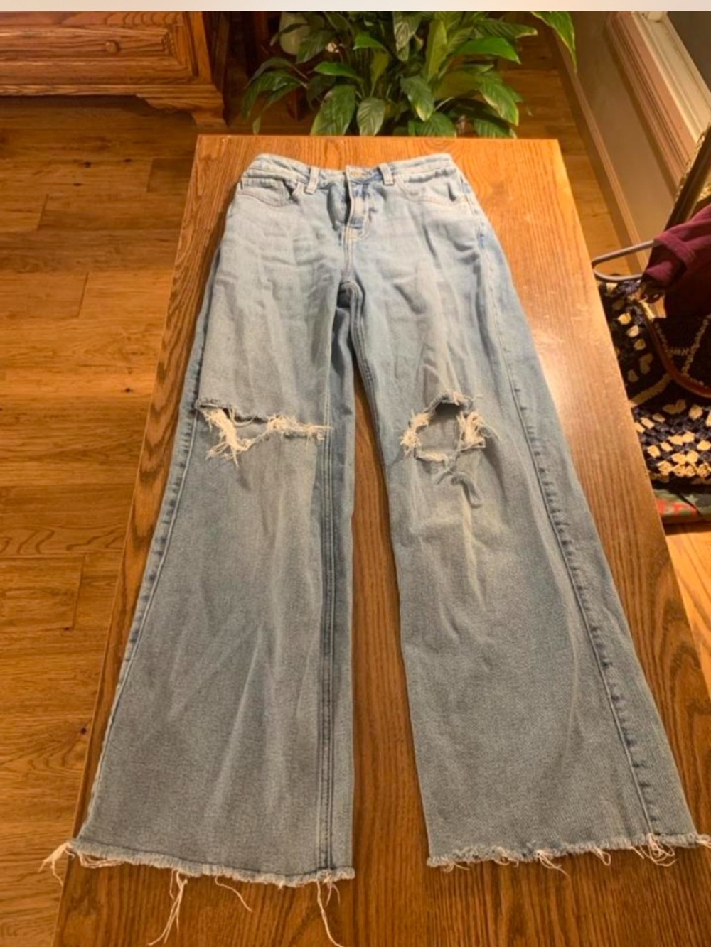 Hollister Light Blue Distressed Wide-Leg Women’s Jeans